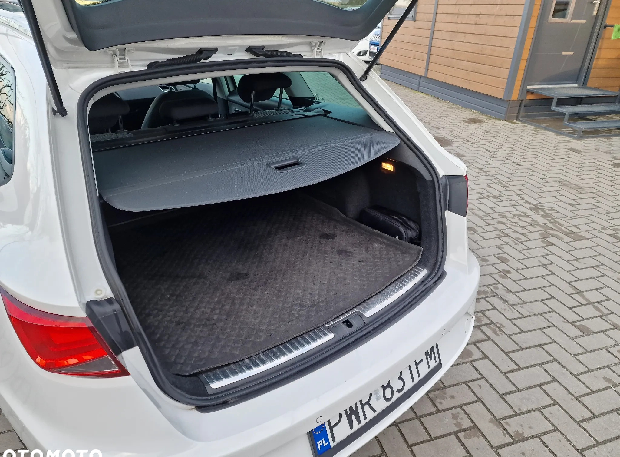 Seat Leon cena 41900 przebieg: 74000, rok produkcji 2018 z Lidzbark Warmiński małe 562
